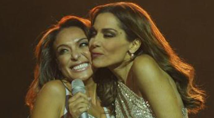 Ziynet ve Despina hayranlarını coşturdu Ziynet ve Despina hayranlarını coşturdu