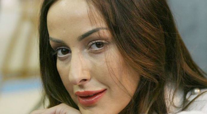 Helin Avşar Sırp sevgili buldu Helin Avşar Sırp sevgili buldu