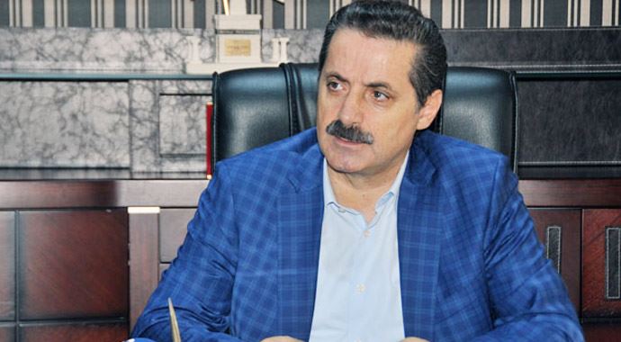 Faruk Çelik: 'Sığınmacıların hayvanları da Türkiye'ye alınacak' Faruk Çelik: 'Sığınmacıların hayvanları da Türkiye'ye alınacak'