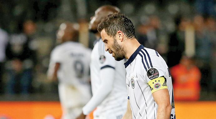 Gökhan Gönül: 'İçim kan ağlıyor' Gökhan Gönül: 'İçim kan ağlıyor'