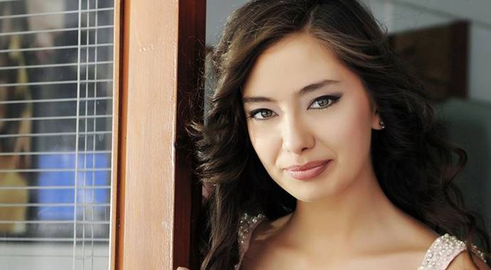 Neslihan Atagül: 'Çabaladım ve fazlasıyla azmettim' Neslihan Atagül: 'Çabaladım ve fazlasıyla azmettim'