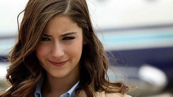 İşte Hazal Kaya&#039;nın yeni partneri!