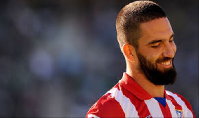 Arda Turan yine ilk 11&#039;de 