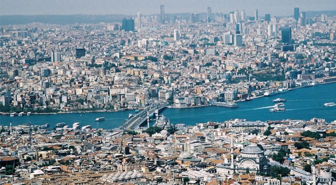 İlginç öneri! İstanbul 4'e bölünsün İlginç öneri! İstanbul 4'e bölünsün