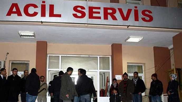Sivas'ta otomobil devrildi: 2 ölü