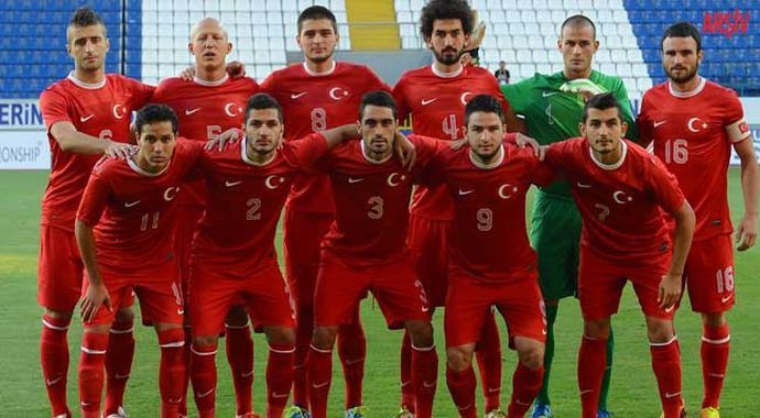 Ümitler Malta'yı rahat geçti Ümitler Malta'yı rahat geçti