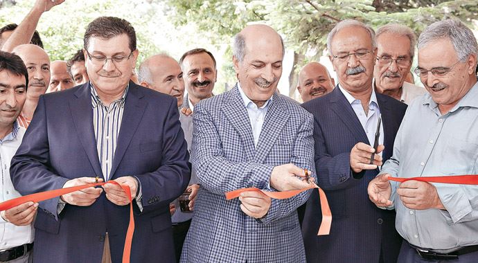 Koleksiyonunu eğitime adadı Koleksiyonunu eğitime adadı
