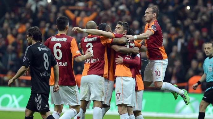 Galatasaraylılar derbilerde rahat, Beşiktaşlılar hasret Galatasaraylılar derbilerde rahat, Beşiktaşlılar hasret