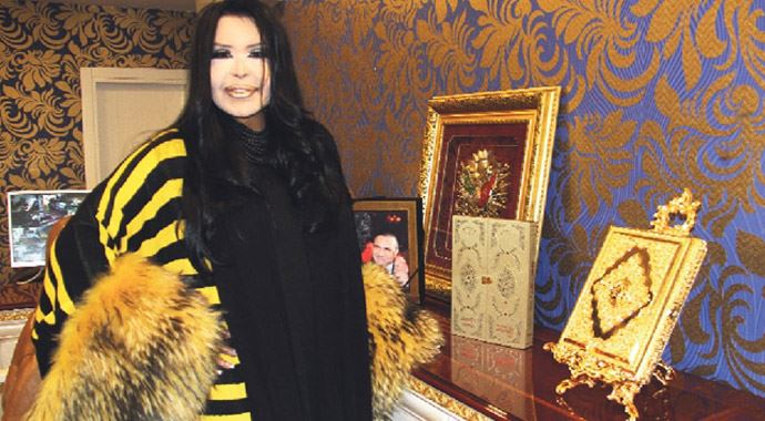 Bülent Ersoy&#039;a kıymetli hediye