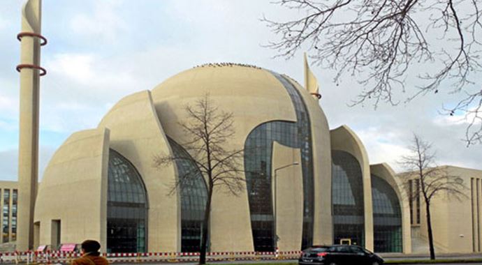 Paris katliamına böyle tepki görülmedi Paris katliamına böyle tepki görülmedi