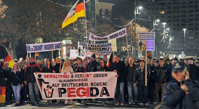 PEGİDA dernekleşiyor!