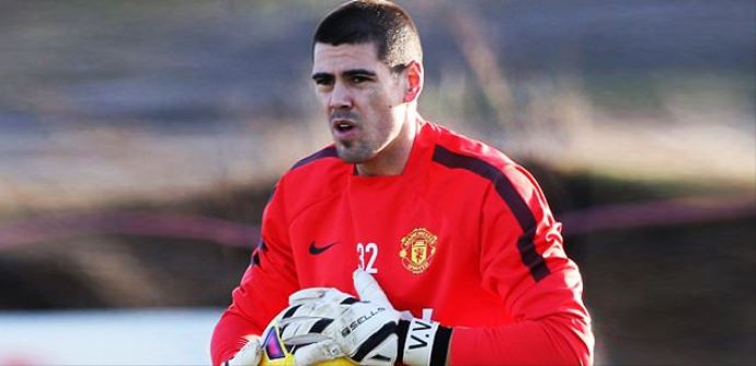 Valdes Manchester United'ı karıştırdı Valdes Manchester United'ı karıştırdı