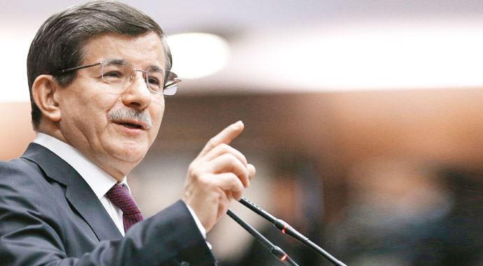 Davutoğlu Avrupa&#039;nın kalbine yürüyecek