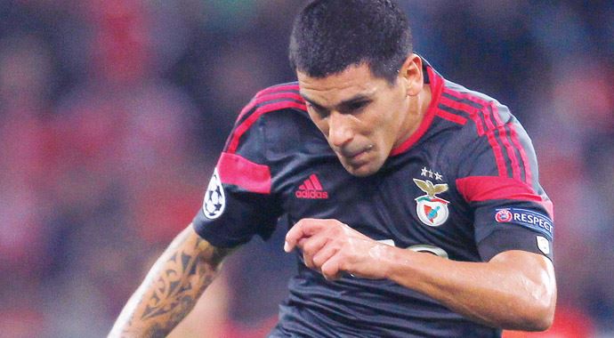 Beşiktaş Kaboul ve Salah için harelete geçti