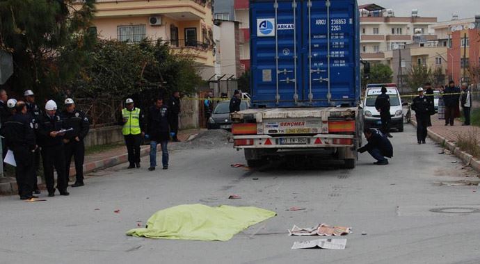 Düğününe bir hafta kala kazada hayatını kaybetti Düğününe bir hafta kala kazada hayatını kaybetti