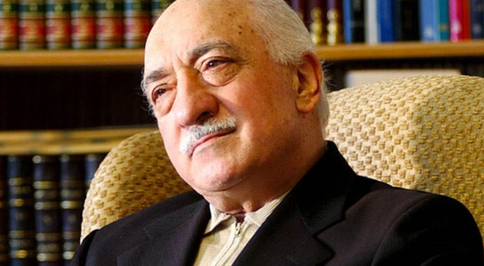 Fethullah Gülen artık resmen aranıyor Fethullah Gülen artık resmen aranıyor
