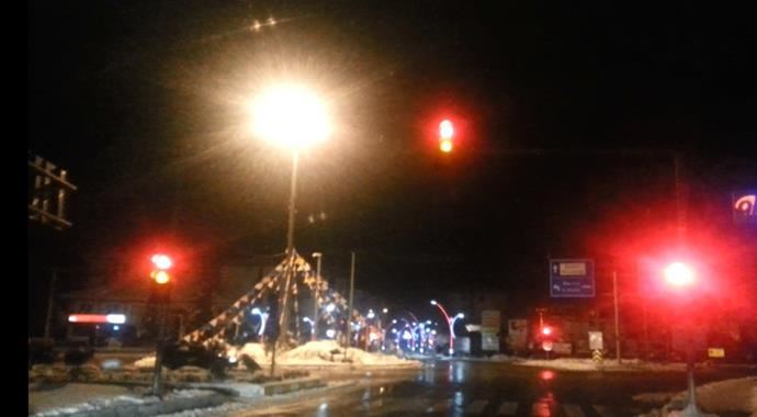 Bartın'da trafik lambaları sürücüleri çılgına çevirdi Bartın'da trafik lambaları sürücüleri çılgına çevirdi