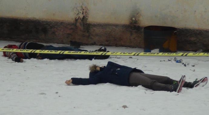 Aksaray'da cinayet, genç adam ve 18 yaşındaki kız bu halde bulundu Aksaray'da cinayet, genç adam ve 18 yaşındaki kız bu halde bulundu