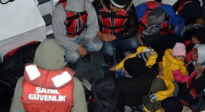 22 göçmen kurtarıldı! 22 göçmen kurtarıldı!