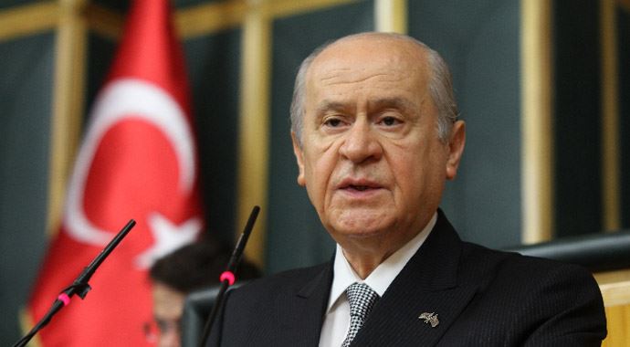 Devlet Bahçeli'ye Saray'daki 16 asker soruldu! İşte cevabı... Devlet Bahçeli'ye Saray'daki 16 asker soruldu! İşte cevabı...