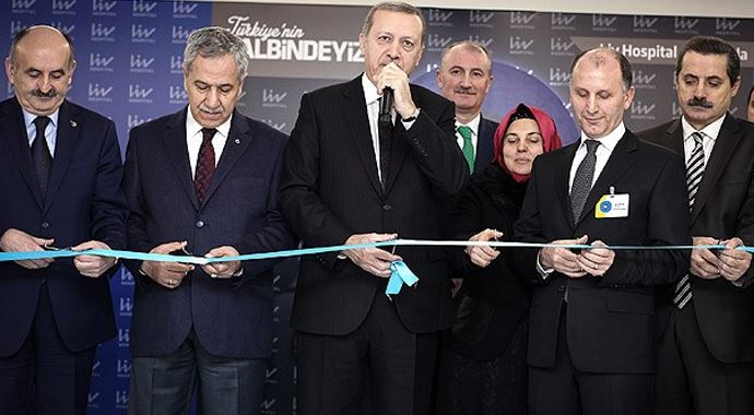 Bir zamanlar Türkiye'de sağlık felç olmuştu Bir zamanlar Türkiye'de sağlık felç olmuştu