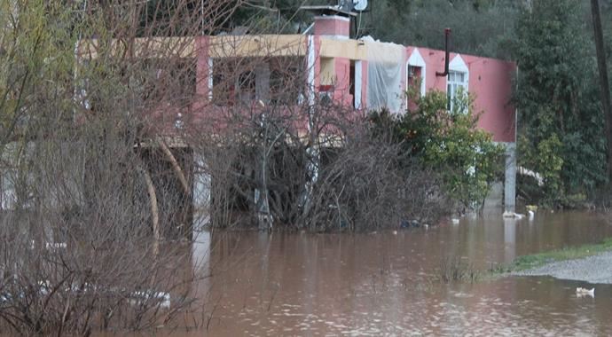 Muğla'da sel sularına kapılan kişi öldü