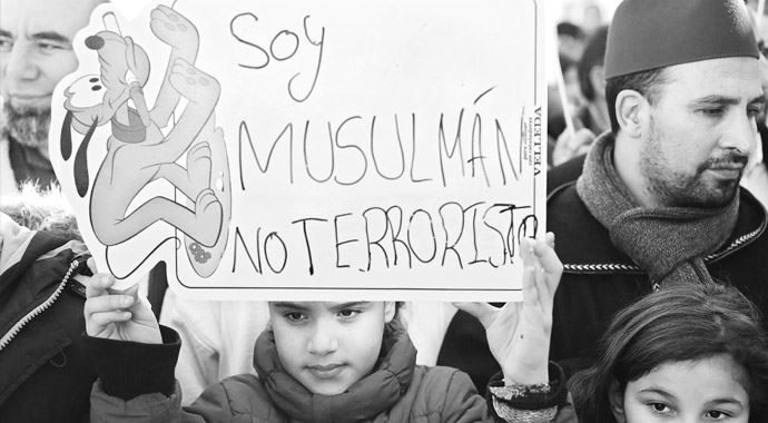 'Charlie değilim ama öldürmeye karşıyım' 'Charlie değilim ama öldürmeye karşıyım'