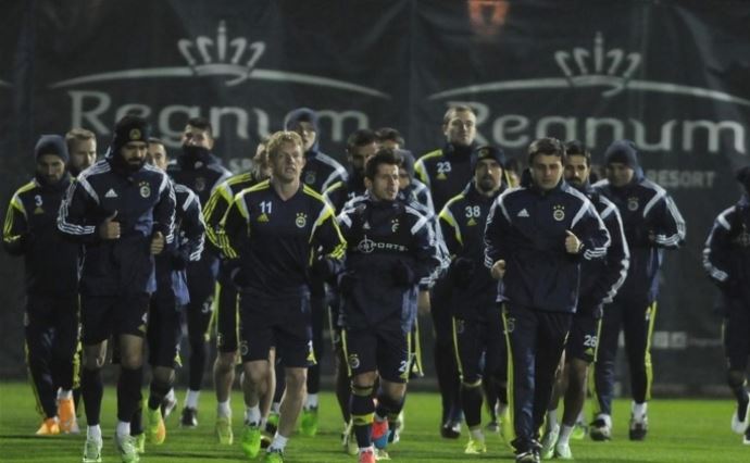 Fenerbahçe'de isyan! 'Yatmaya gelmedik...' Fenerbahçe'de isyan! 'Yatmaya gelmedik...'