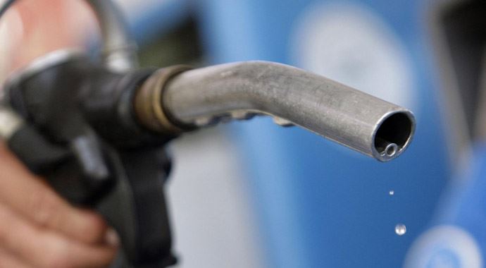 Benzinde bir indirim daha Benzinde bir indirim daha