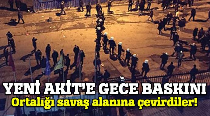 Yeni Akit gazetesi önünde protesto Yeni Akit gazetesi önünde protesto
