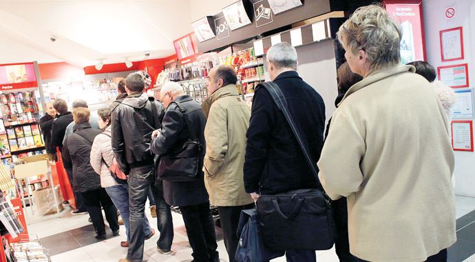 İslam alemi tepkili: Charlie Hebdo manevi terörist