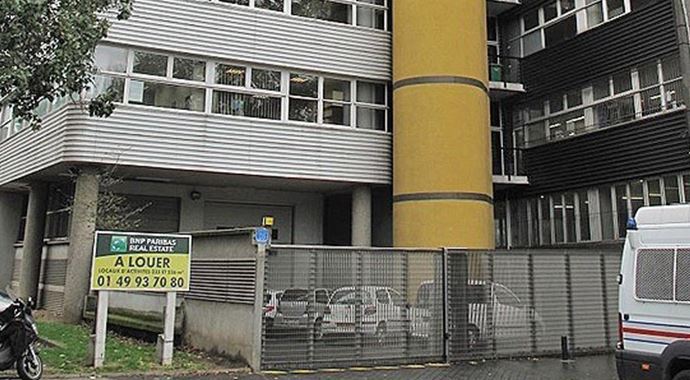 Charlie Hebdo&#039;nun kurucusundan Charbonnier&#039;e eleştiri