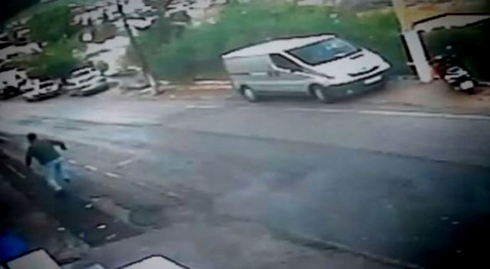 Küçük Ali uçuruma 10 metre kala kurtarıldı