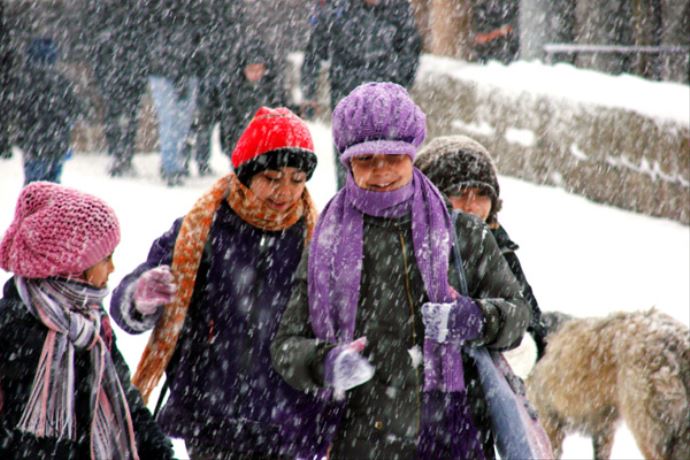 Kar yağışı nedeniyle 4 ilde okullar tatil Kar yağışı nedeniyle 4 ilde okullar tatil