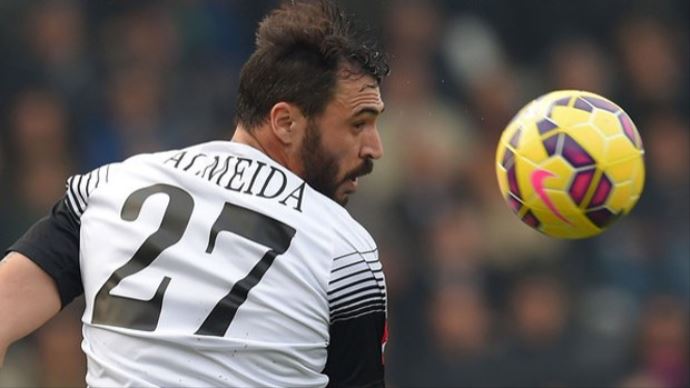 Hugo Almeida geri dönüyor Hugo Almeida geri dönüyor