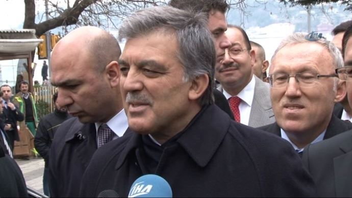 Abdullah Gül, 'Papa bile dayanamadı...' Abdullah Gül, 'Papa bile dayanamadı...'