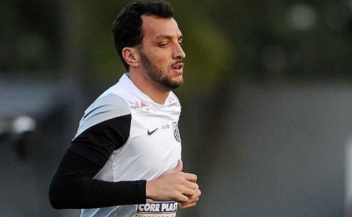 Edu, Baroni&#039;nin yanına gidiyor