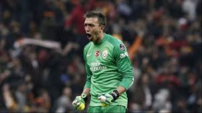 Muslera&#039;dan transfer açıklaması &#039;Ben zaten...&#039;