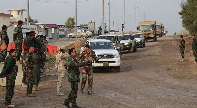 Kobani'deki Peşmerge güçleri Türkiye'de Kobani'deki Peşmerge güçleri Türkiye'de