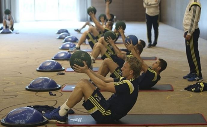 Fenerbahçe&#039;de Bekir endişesi