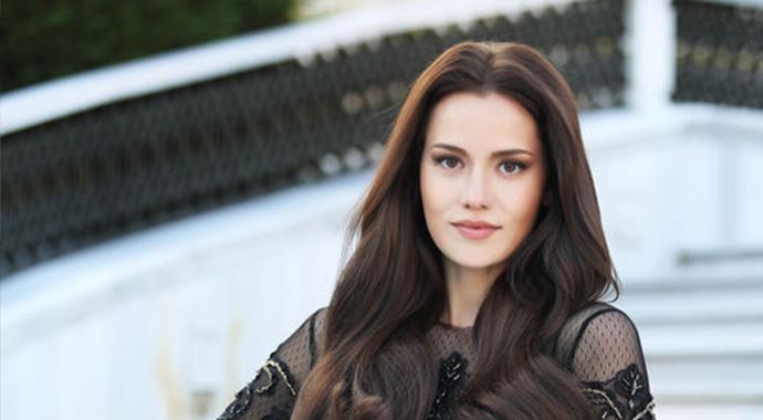 Fahriye Evcen: &#039;Yarım dakikada 3 sayfayı ezberledim&#039;