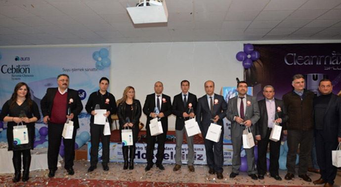 İhlas Pazarlama satış şampiyonlarını ödüllendirdi İhlas Pazarlama satış şampiyonlarını ödüllendirdi