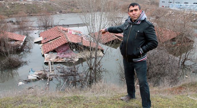 20 gündür burada yaşıyor! 20 gündür burada yaşıyor!