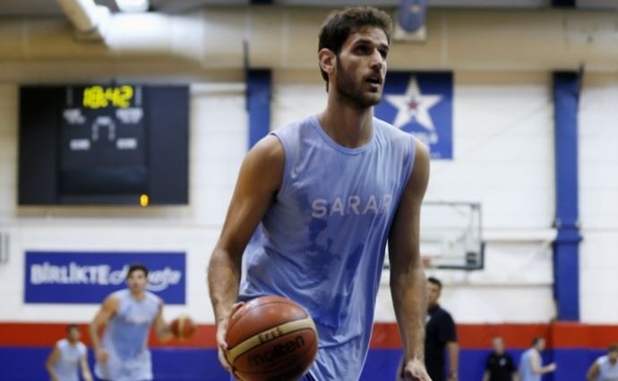 Anadolu Efes'te sakatlar dönüyor Anadolu Efes'te sakatlar dönüyor