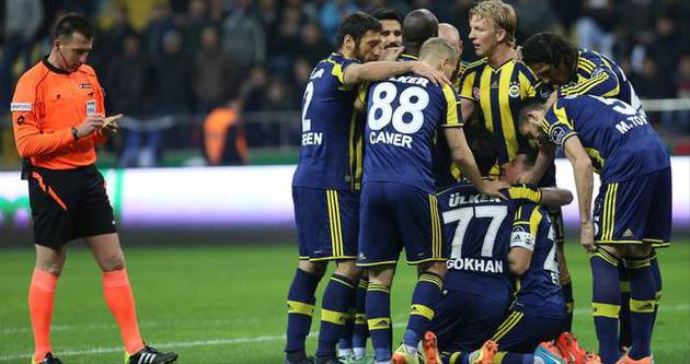 Fenerbahçe, 2015'e 3 puanla başlamak istiyor