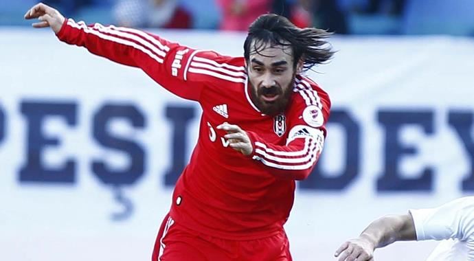 Beşiktaşlı Veli'den transfer açıklaması Beşiktaşlı Veli'den transfer açıklaması