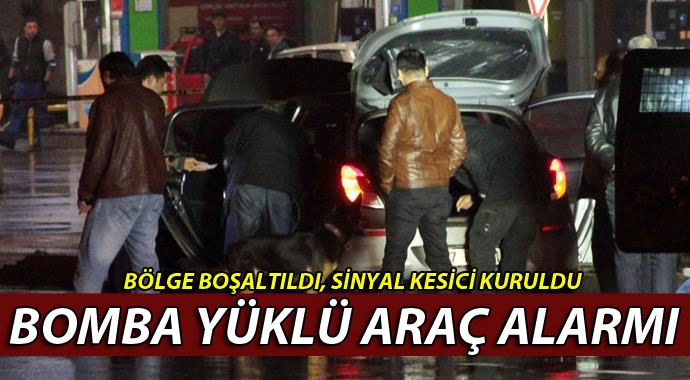 Adana&#039;da bomba yüklü araç alarmı