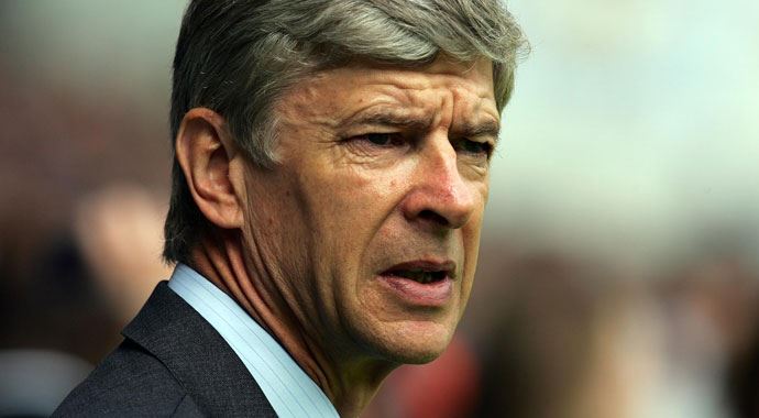 Arsenal defansıyla kazandı Arsenal defansıyla kazandı