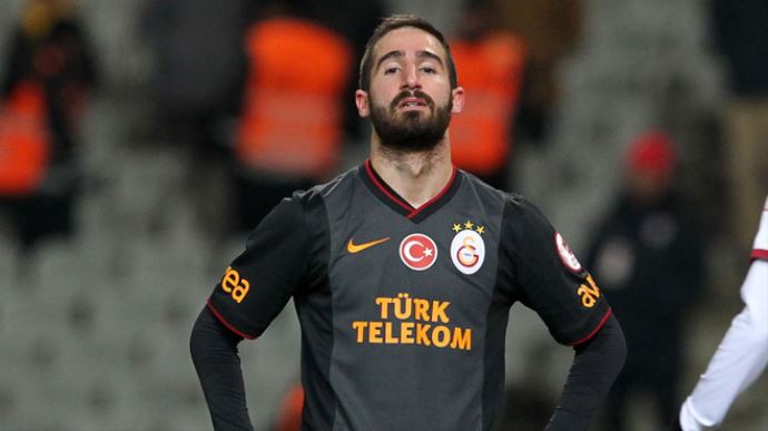 Umut Gündoğan Adana Demirspor'a mı gidiyor? Umut Gündoğan Adana Demirspor'a mı gidiyor?