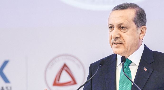 Erdoğan: İnlerine girdik daha çok taş dökülecek! Erdoğan: İnlerine girdik daha çok taş dökülecek!